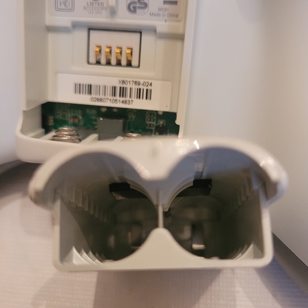 Wii  controller - Picture 4 of 5